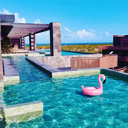 1-Bd Apt With Ocean View Rooftop Pool